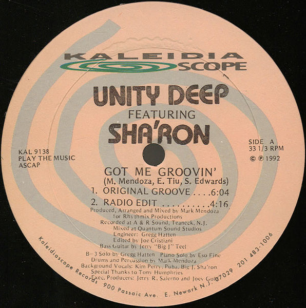 Unity Deep Featuring Sha'ron : Got Me Groovin' (12")
