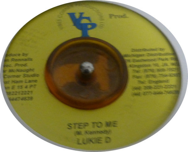 Lukie D : Step To Me (7")