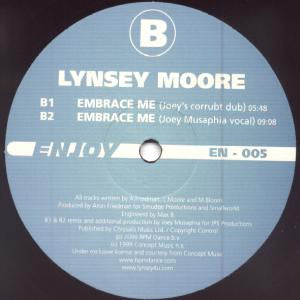 Lynsey Moore : Embrace Me (12")
