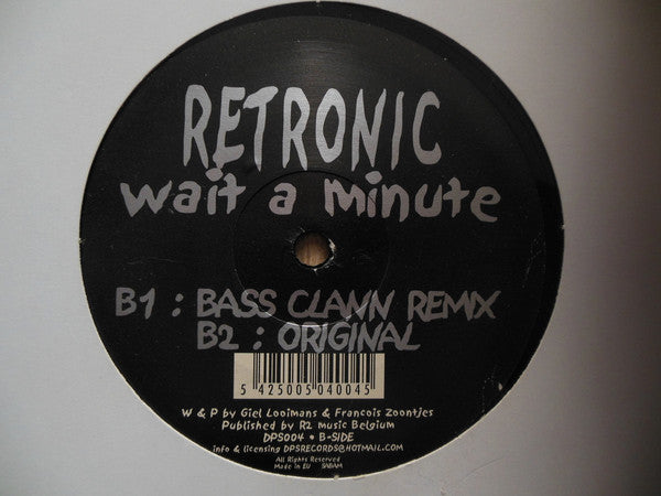 Retronic (3) : Wait A Minute (12", Single)