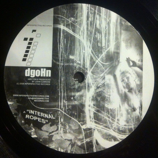 dgoHn / Macc & dgoHn : Internal Ropes / Wossat / Fake Bus (12")