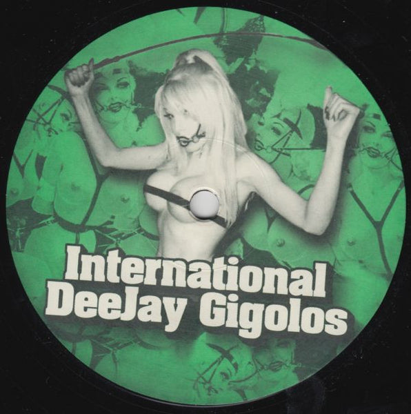 Steril Featuring Sue-M : A Day At The Races (12", Single)