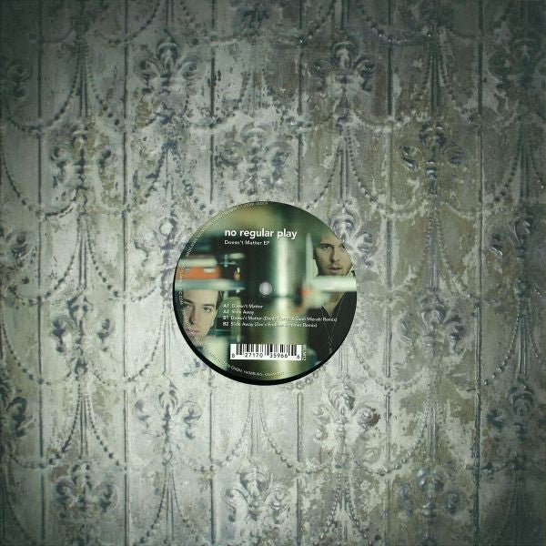 No Regular Play : Doesn't Matter EP (12")