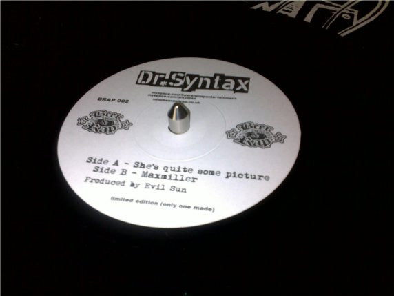 Dr. Syntax (2) : She's Quite Some Picture / Maxmiller (7", Ltd)