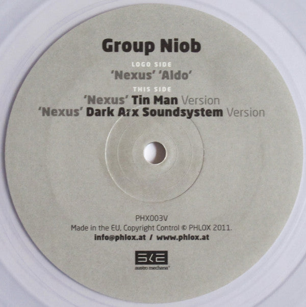Group Niob : Nexus (12", Cle)