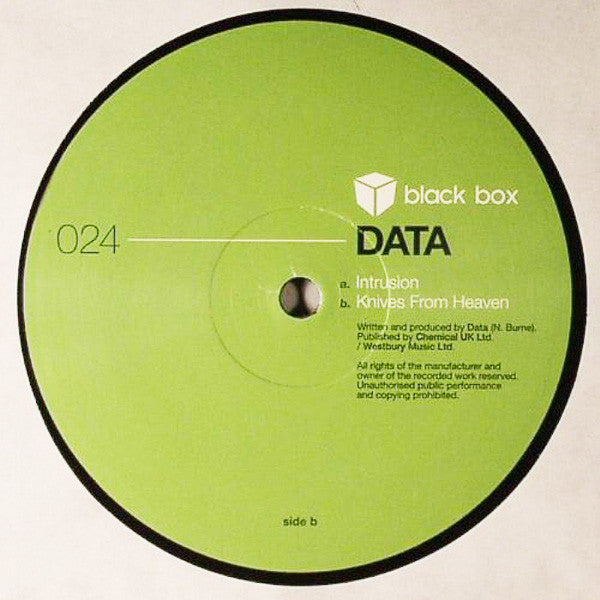 Data (15) : Intrusion (12")