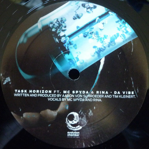 Task Horizon Ft. Spyda & Rina : Da Vibe / Cobra Khan (12")