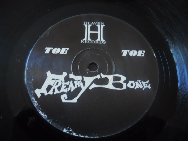 Freaky Bone : In And Out (12")