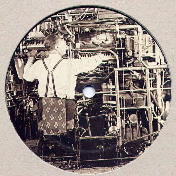 Ipman : Persistent Dread / Signal Motion (12")