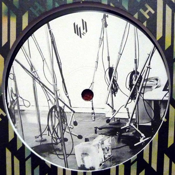 Losoul : Slowly Turning (12", EP)