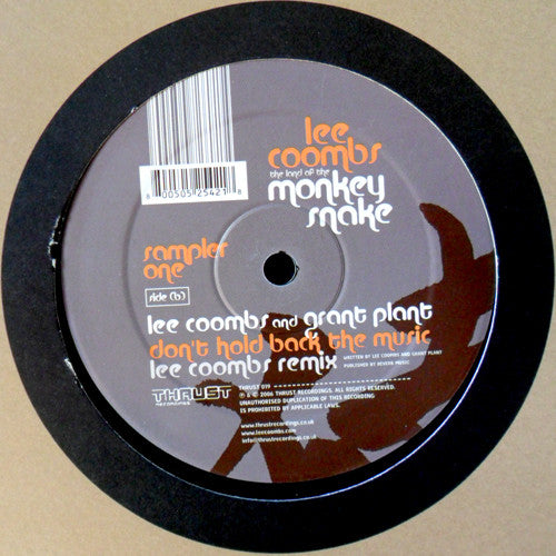 Freaks / Lee Coombs And Grant Plant : Creeps / Don't Hold Back The Music (12")