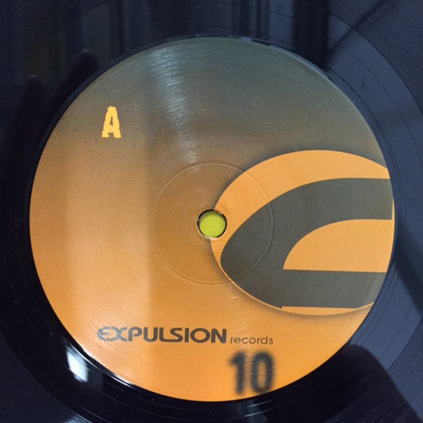 Club Suite : No More Love (12")
